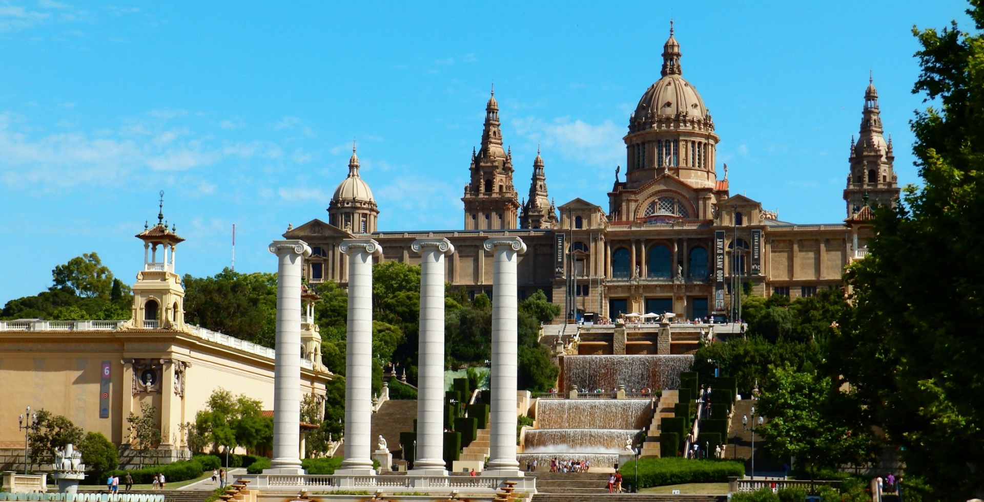 National Art Museum of Catalunya Le Musée National d'Art Catalan (MNAC) - Национальный музей искусства Каталонии (MNAC)