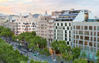 Passeig de Gracia - Passeig de Gracia - Пасео де Грасиа Passeig de Gracia